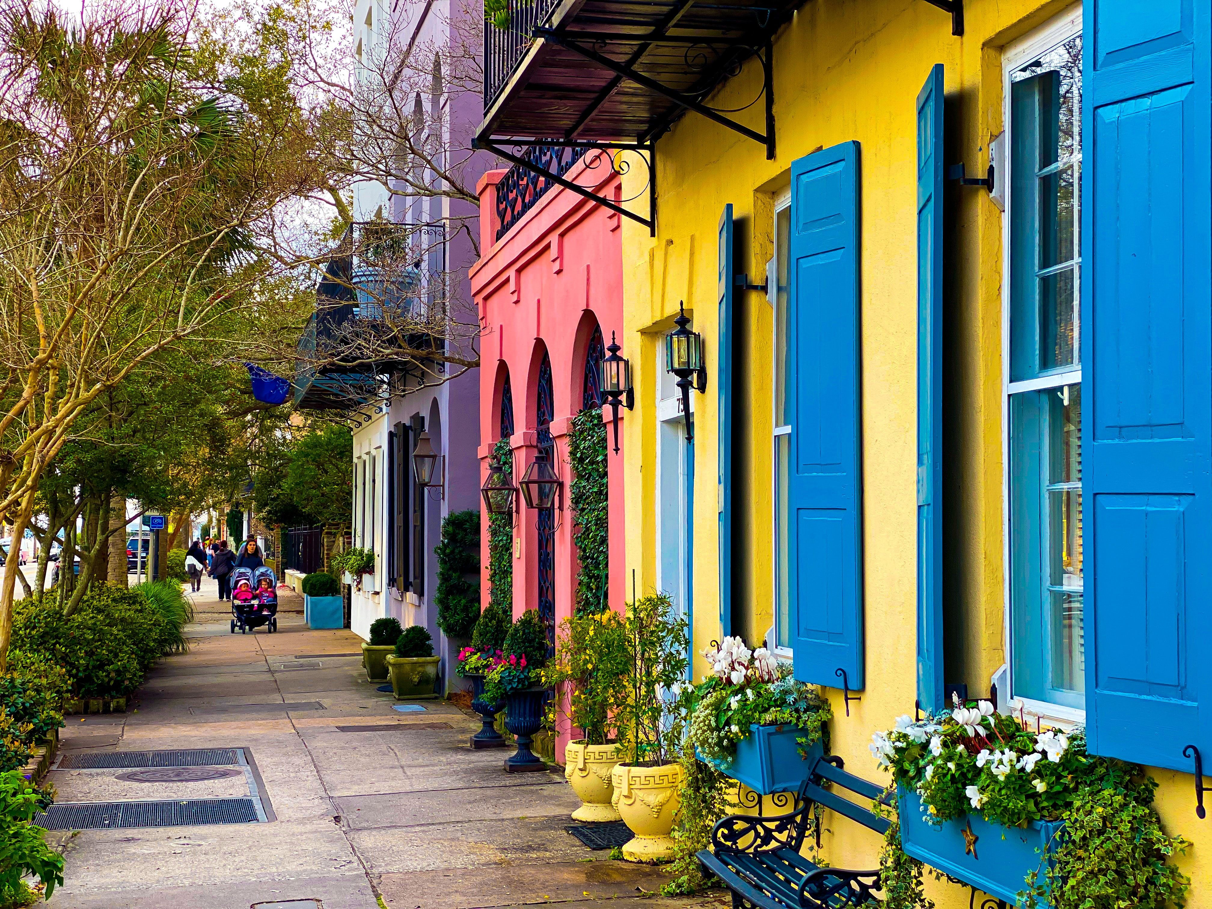 Group Walking Tour Hidden Alleys Pathways Thursday F The