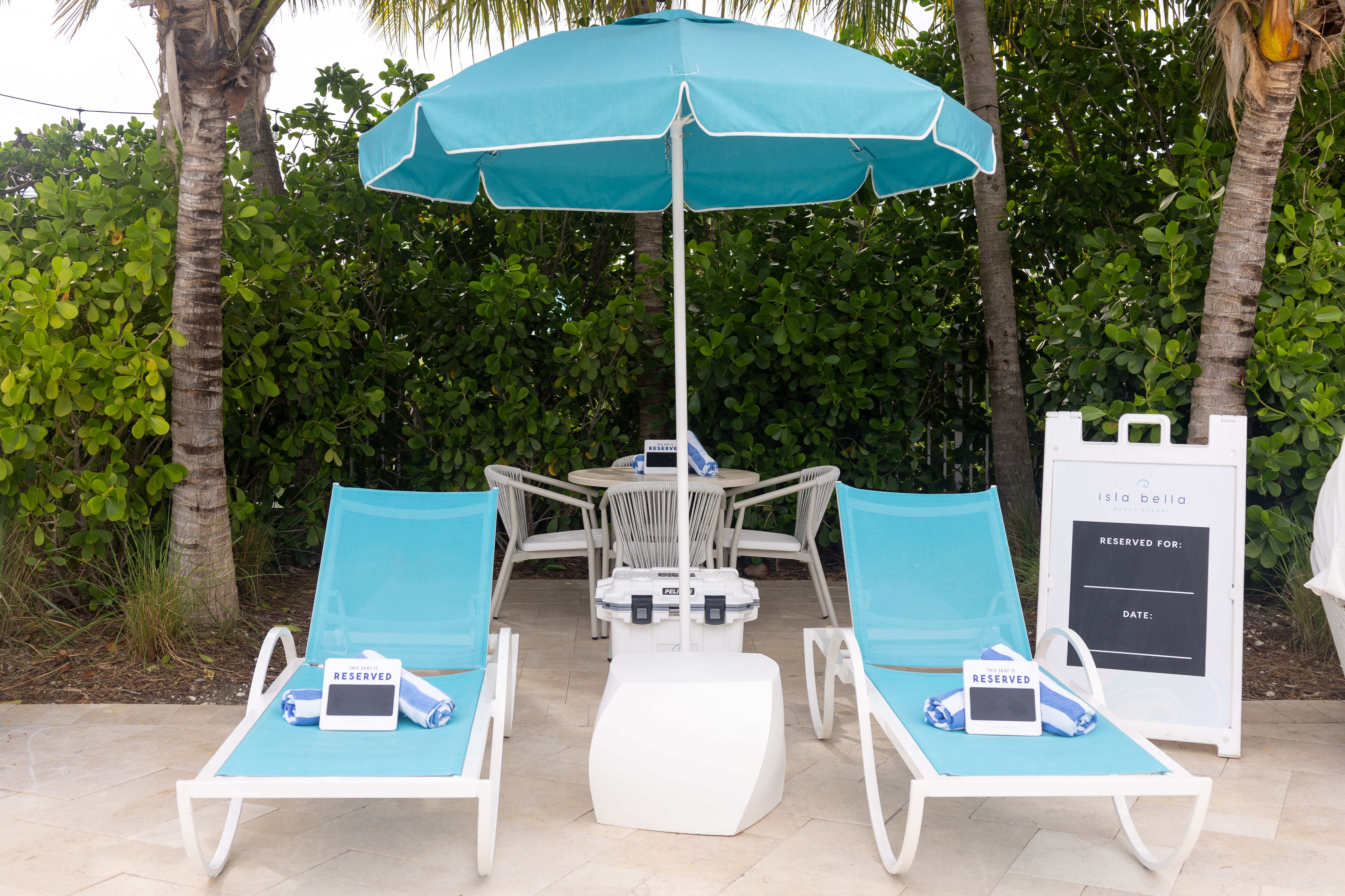 Resort discount beach chairs