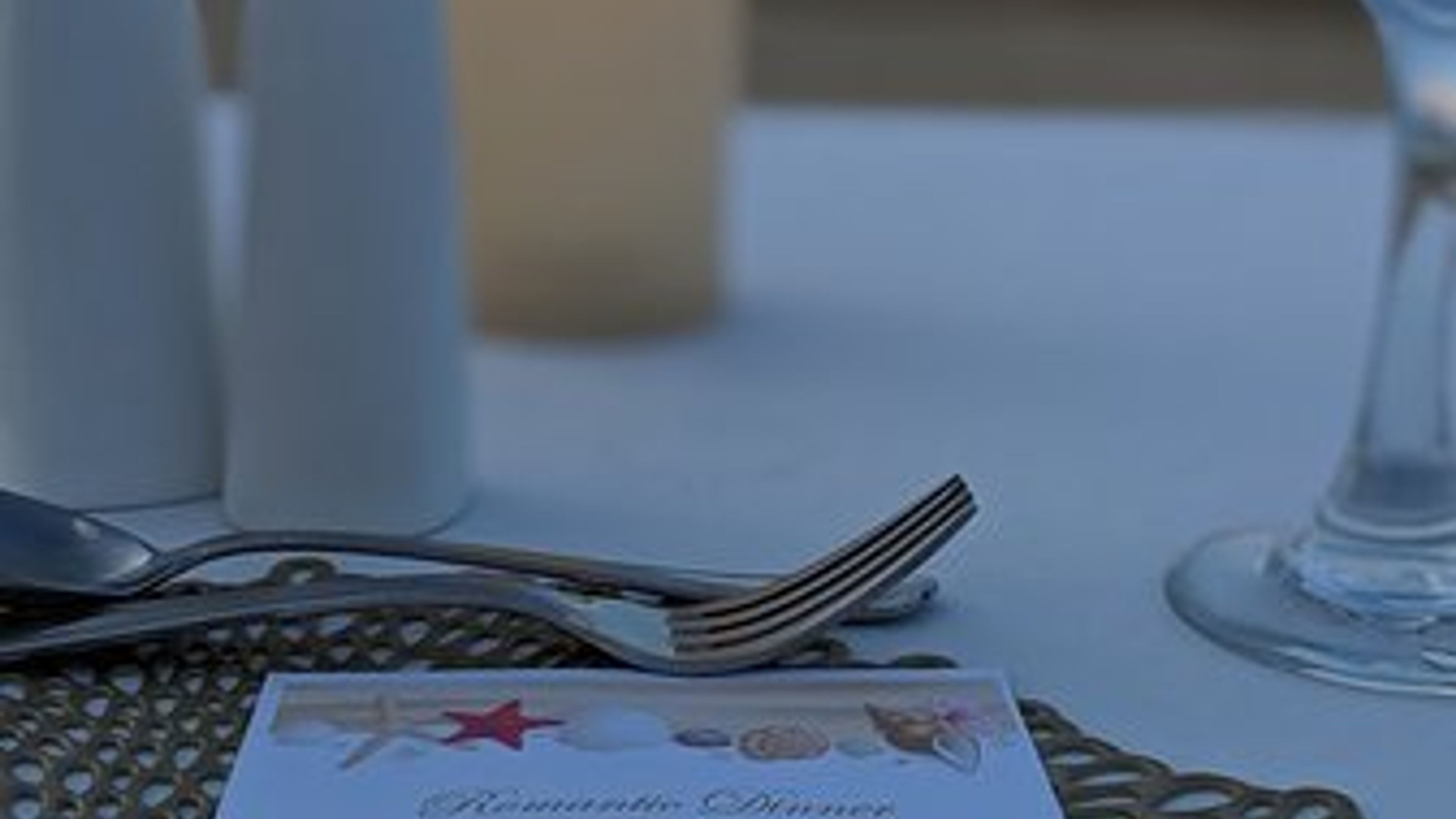 Romantic Dinner - 滑动 3