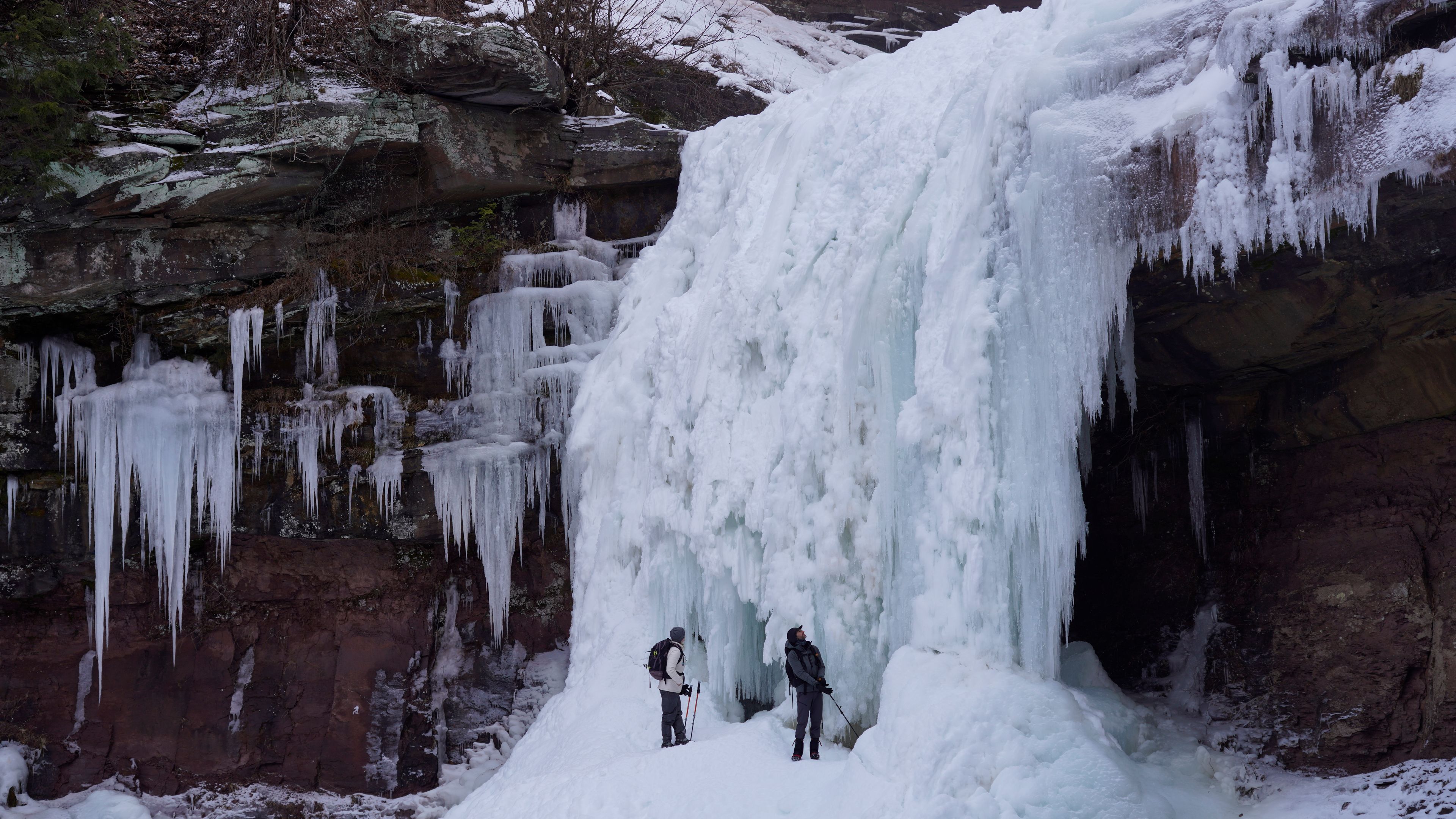 Winter Hiking & Photography Adventure - slide 6