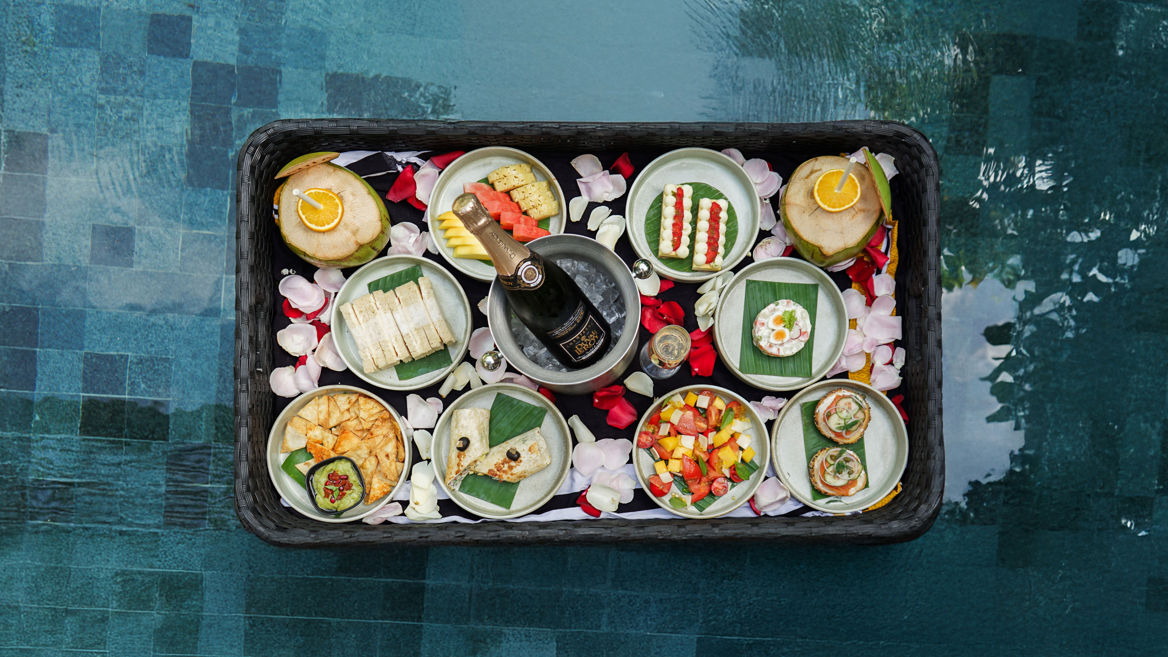 Floating Lunch  - Folie 2