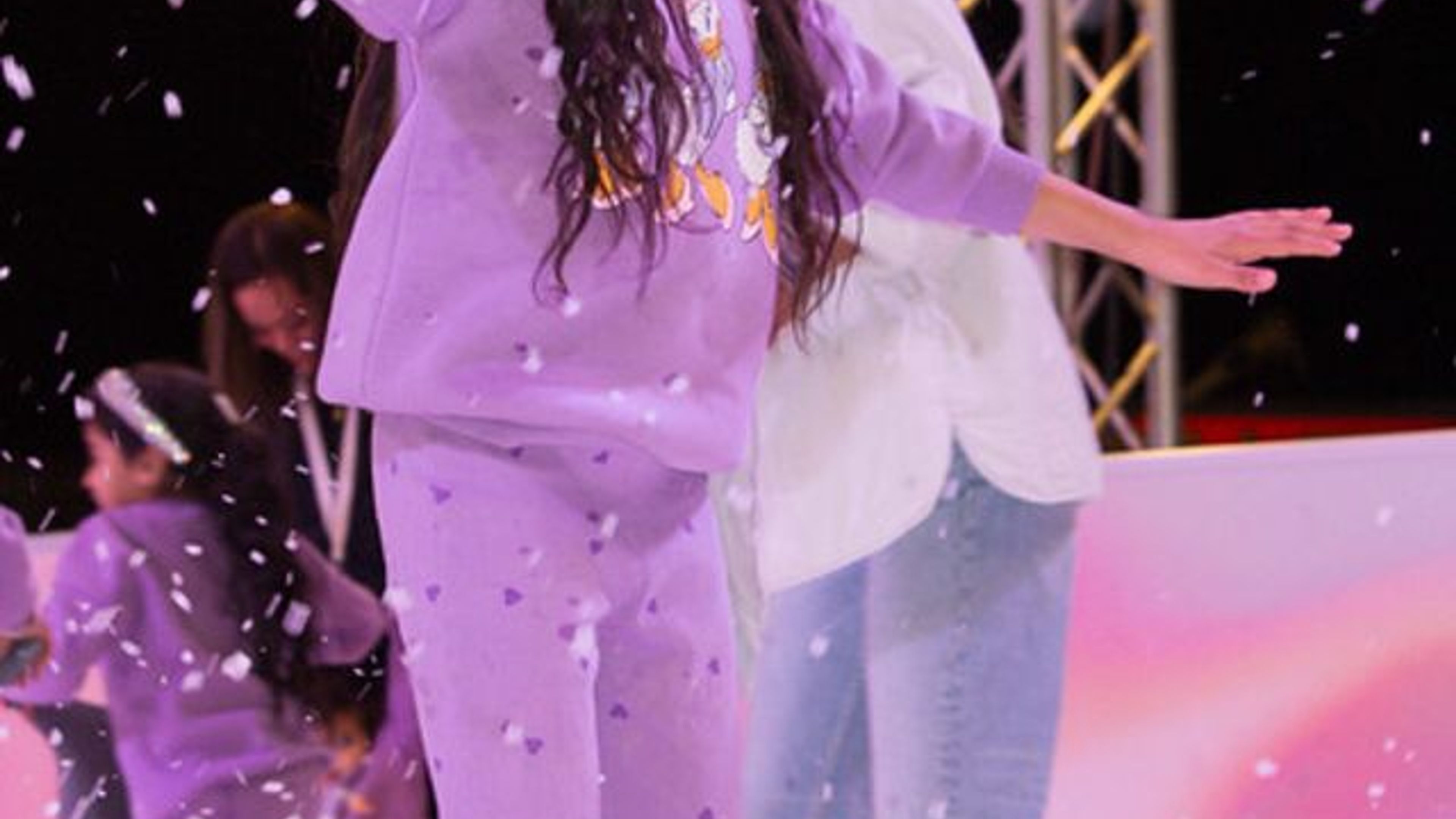 Family-Friendly Glice Rink NYE Party - slide 3