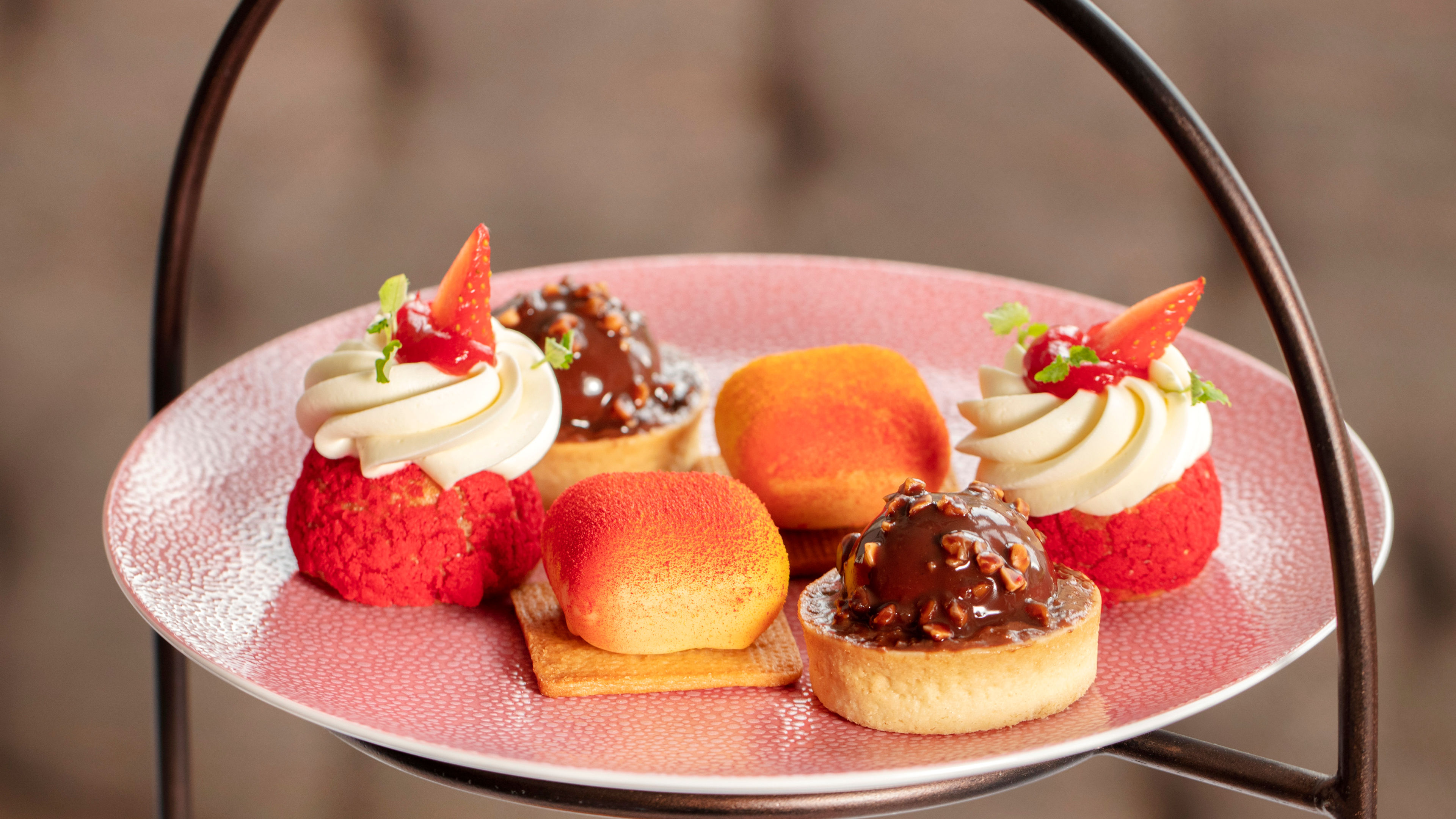Afternoon Tea - 滑動 5