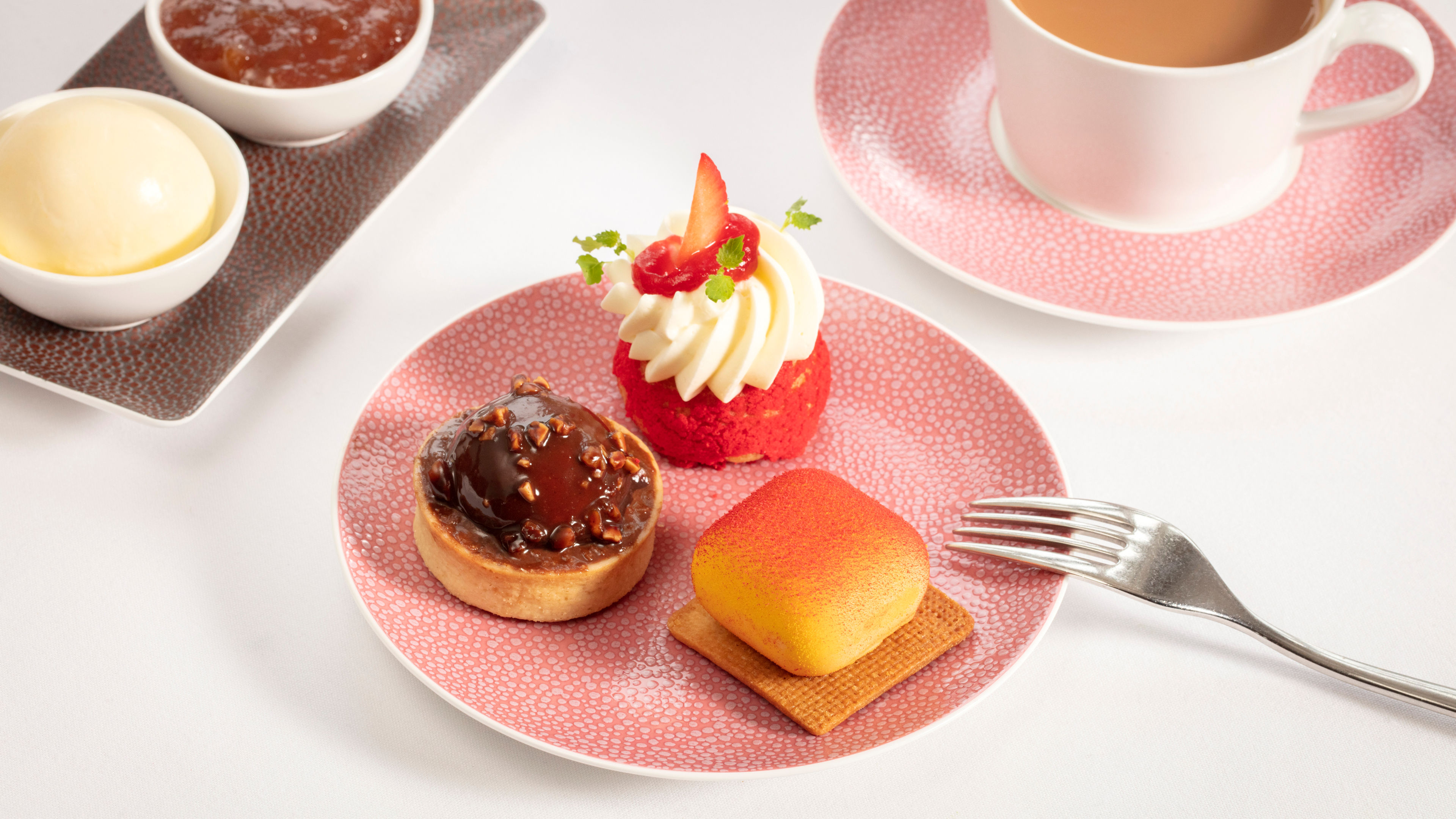 Afternoon Tea - 滑動 3
