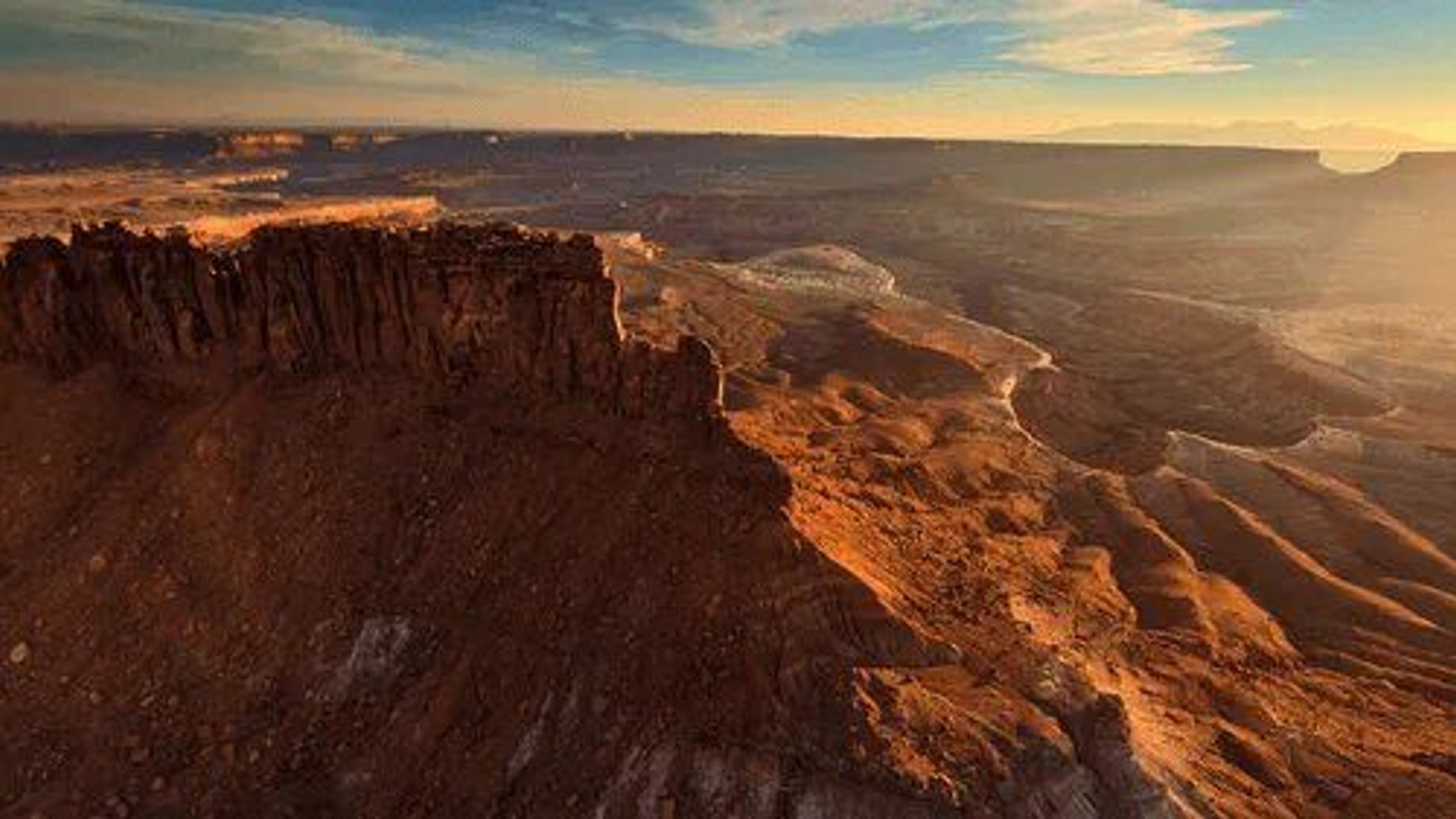 "Grand Moab" Ultimate Helicopter Tour - slide 1