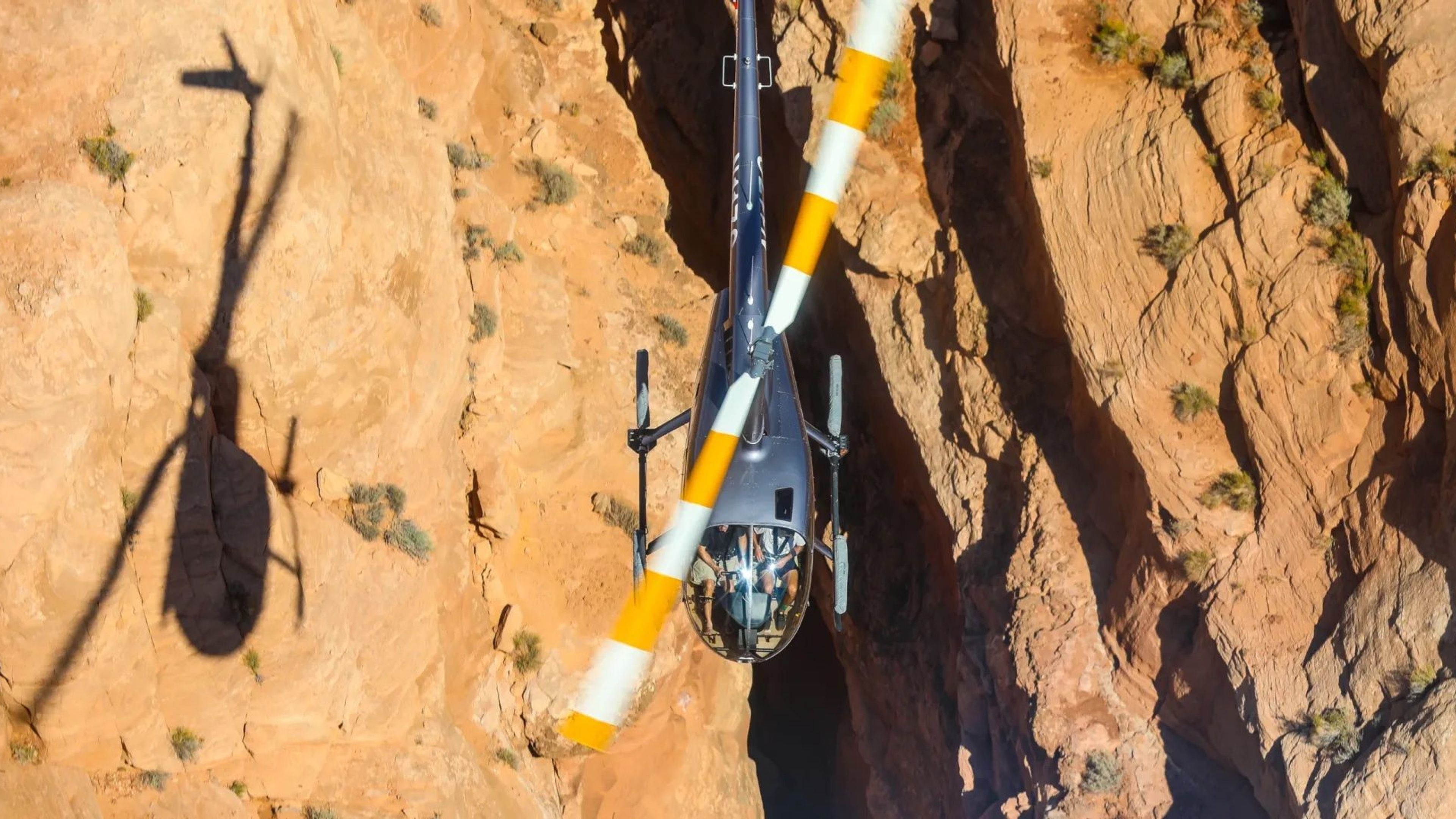 "Grand Moab" Ultimate Helicopter Tour - slide 3