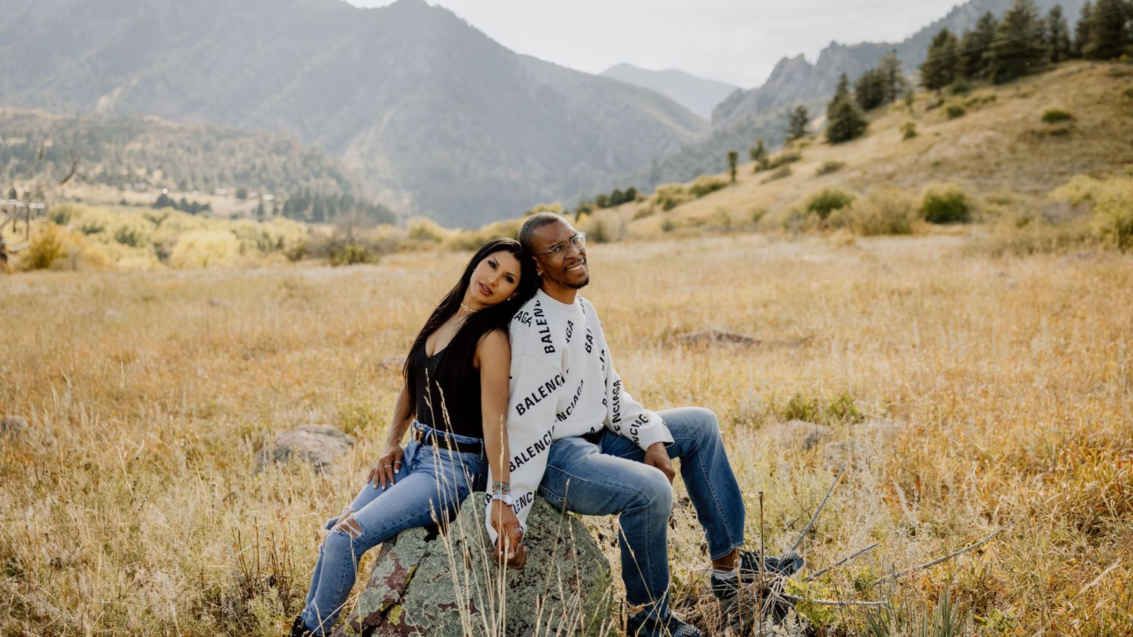 Boulder Flatiron Mountain Photoshoot - slide 4