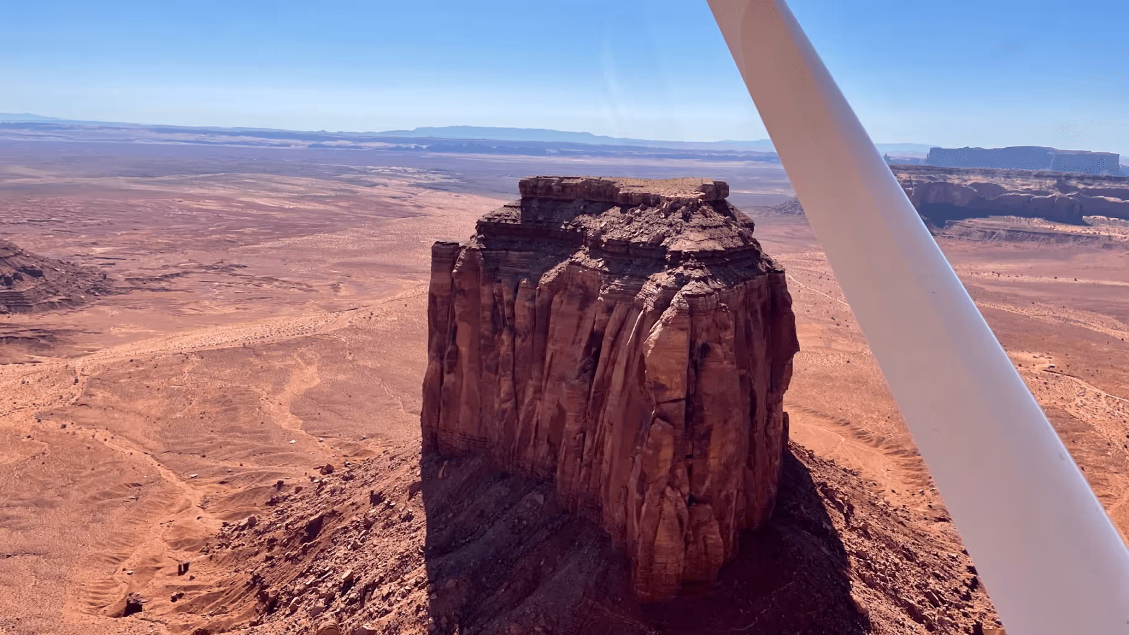 Monument Valley & Canyonlands Airplane Tour - slide 6