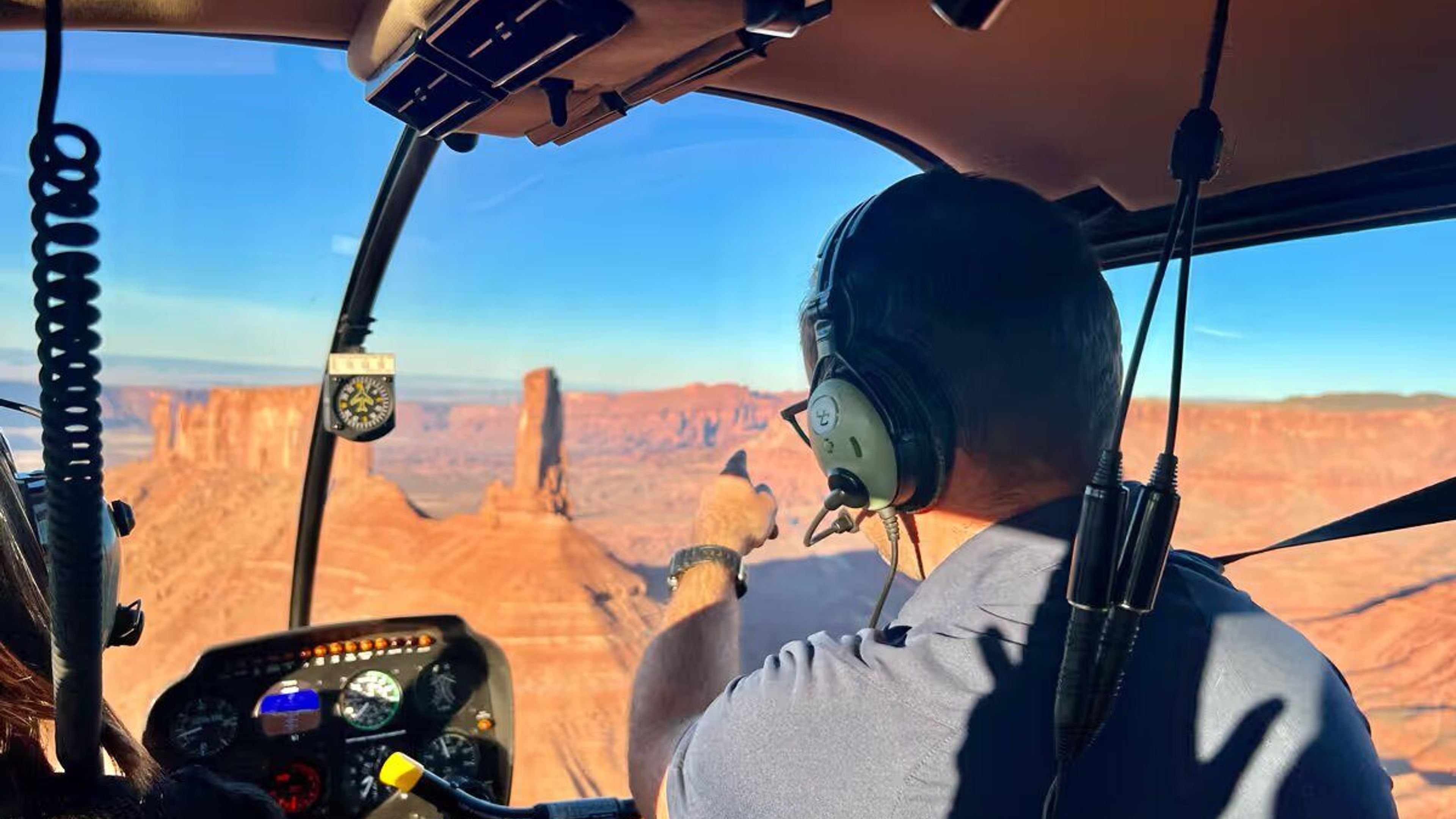 "Grand Moab" Ultimate Helicopter Tour - slide 2