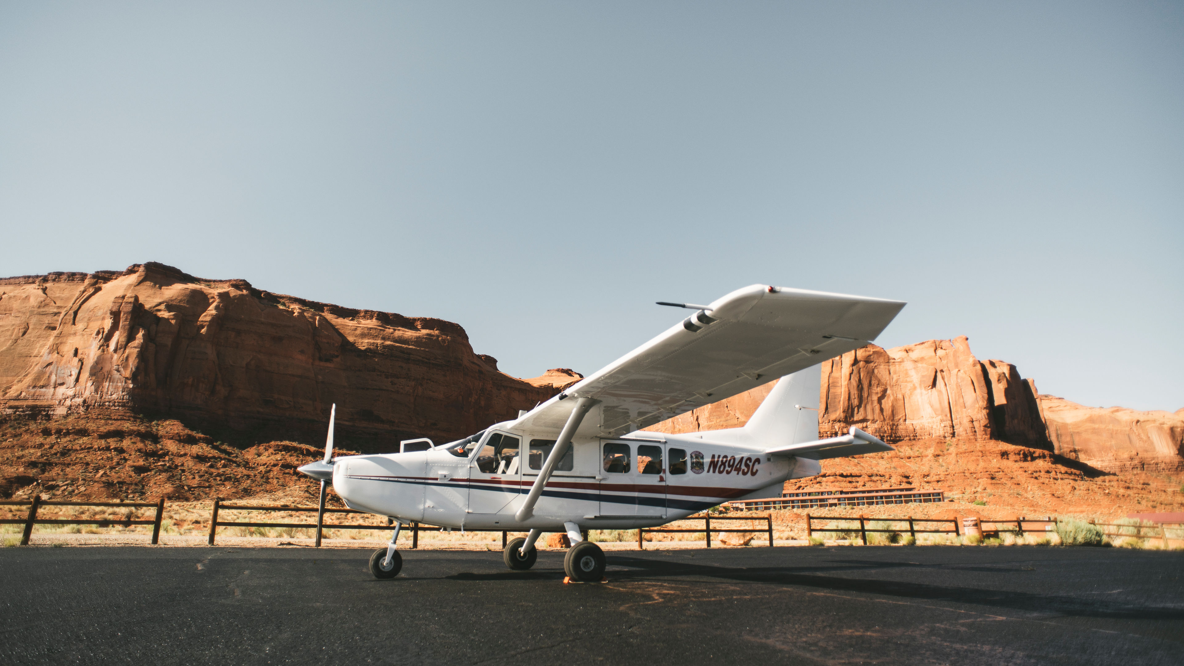 Monument Valley & Canyonlands Airplane Tour - slide 7
