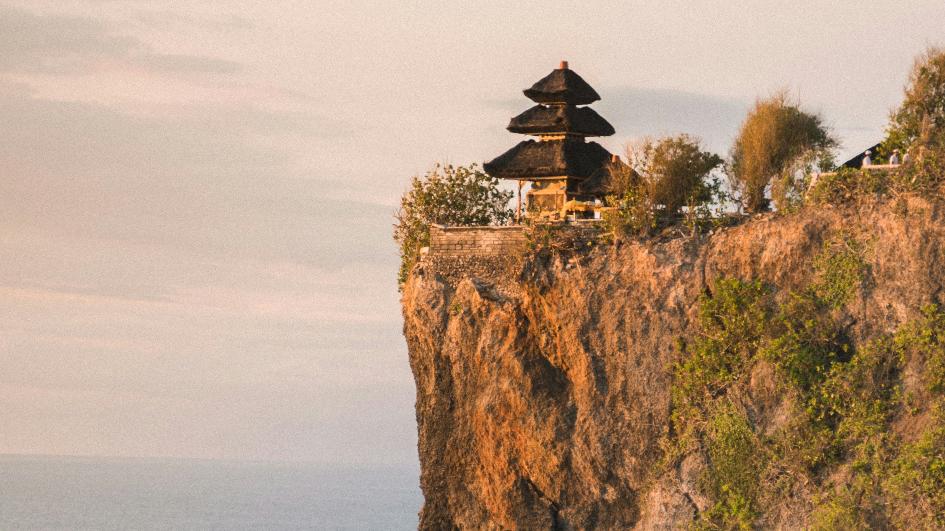 Journey to Uluwatu - Folie 1