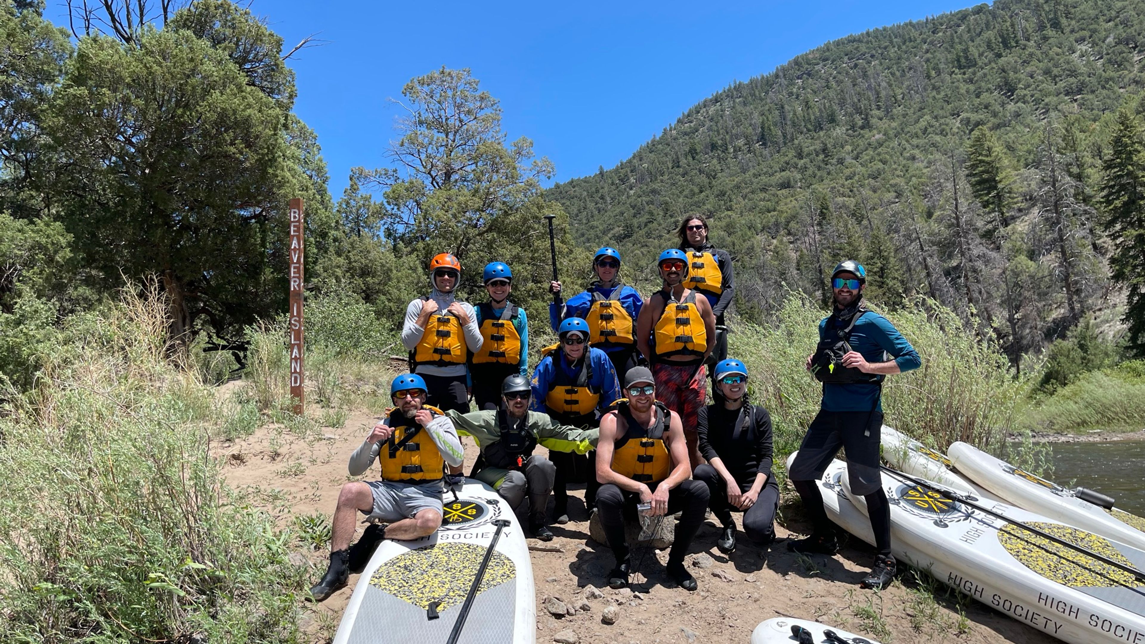 Island Hopping Lake Dillon Trip: Kayak & Paddleboard - slide 5