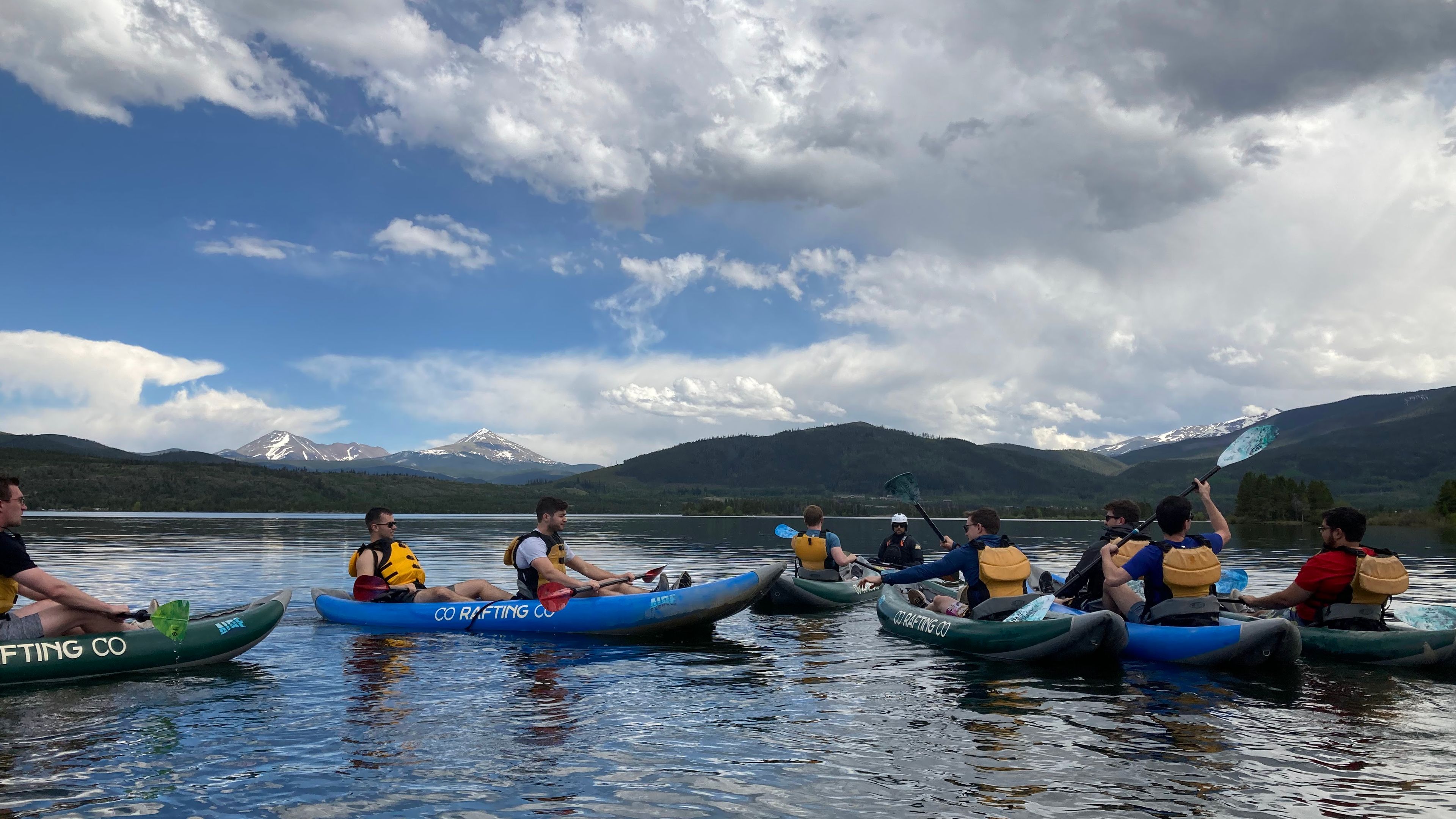 Island Hopping Lake Dillon Trip: Kayak & Paddleboard - slide 3