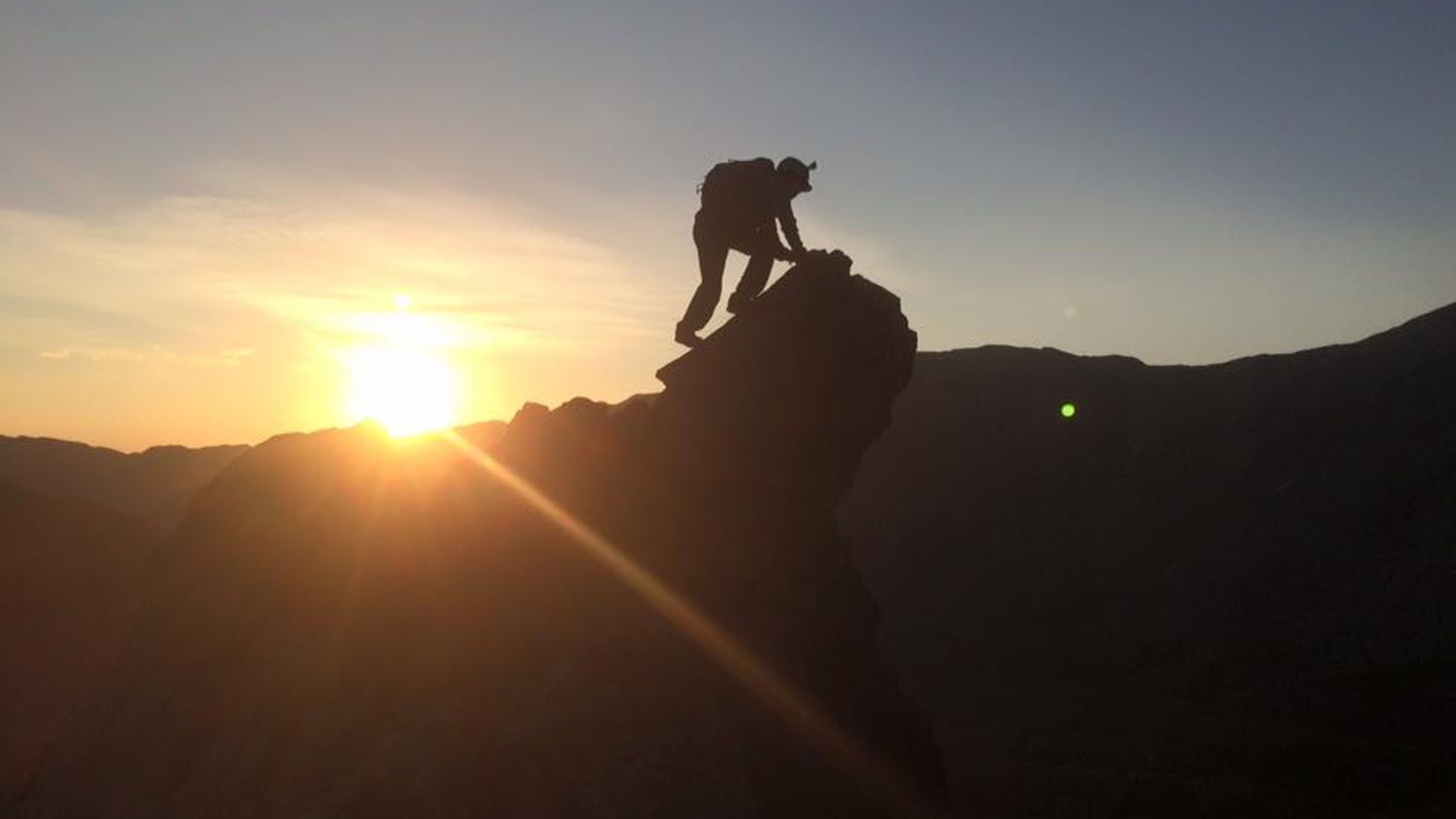 Climb a14'er -- Guided 14,000 Feet Peak Ascents - slide 1