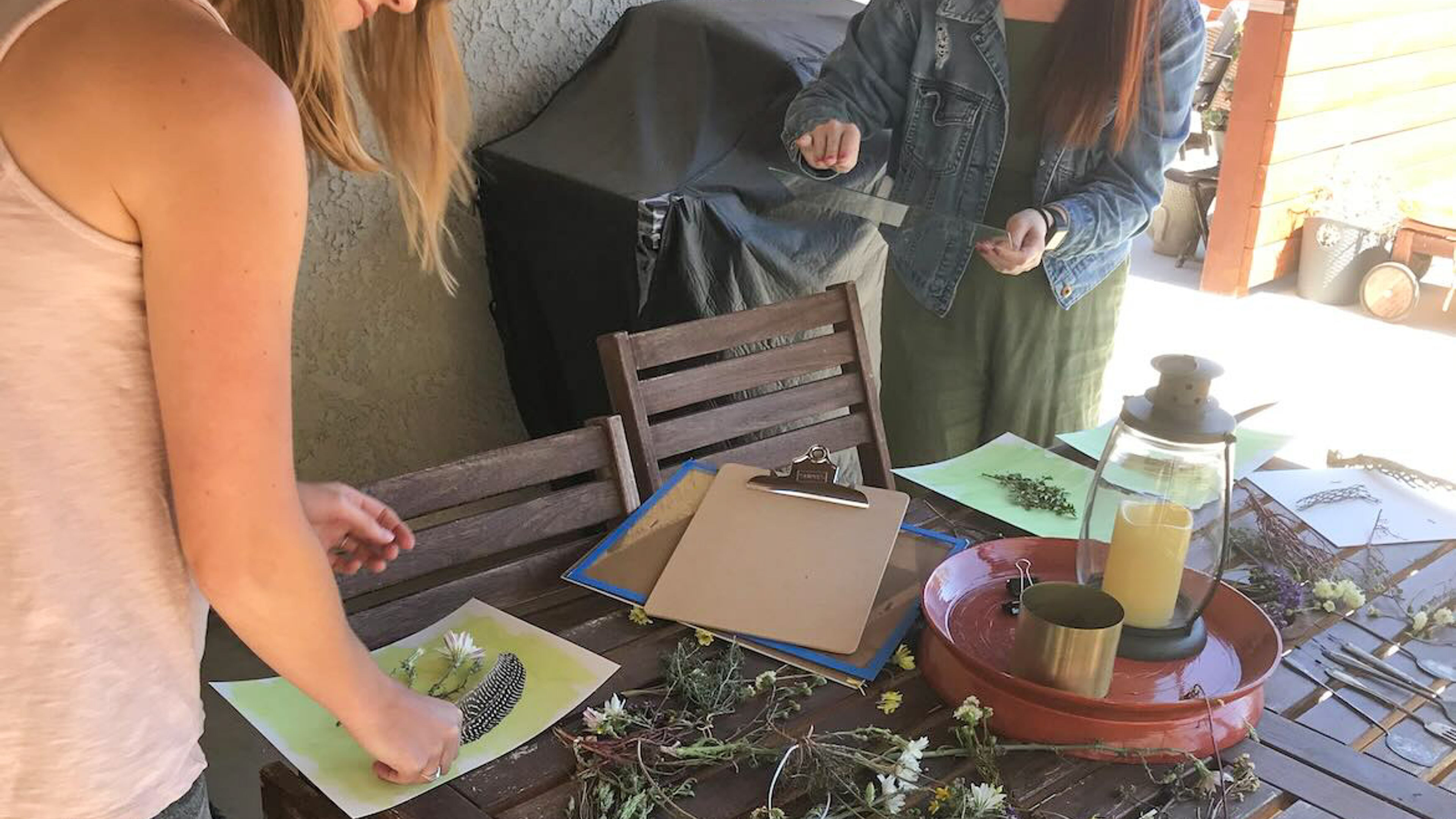 Make Sunprints in the Desert - スライド 7