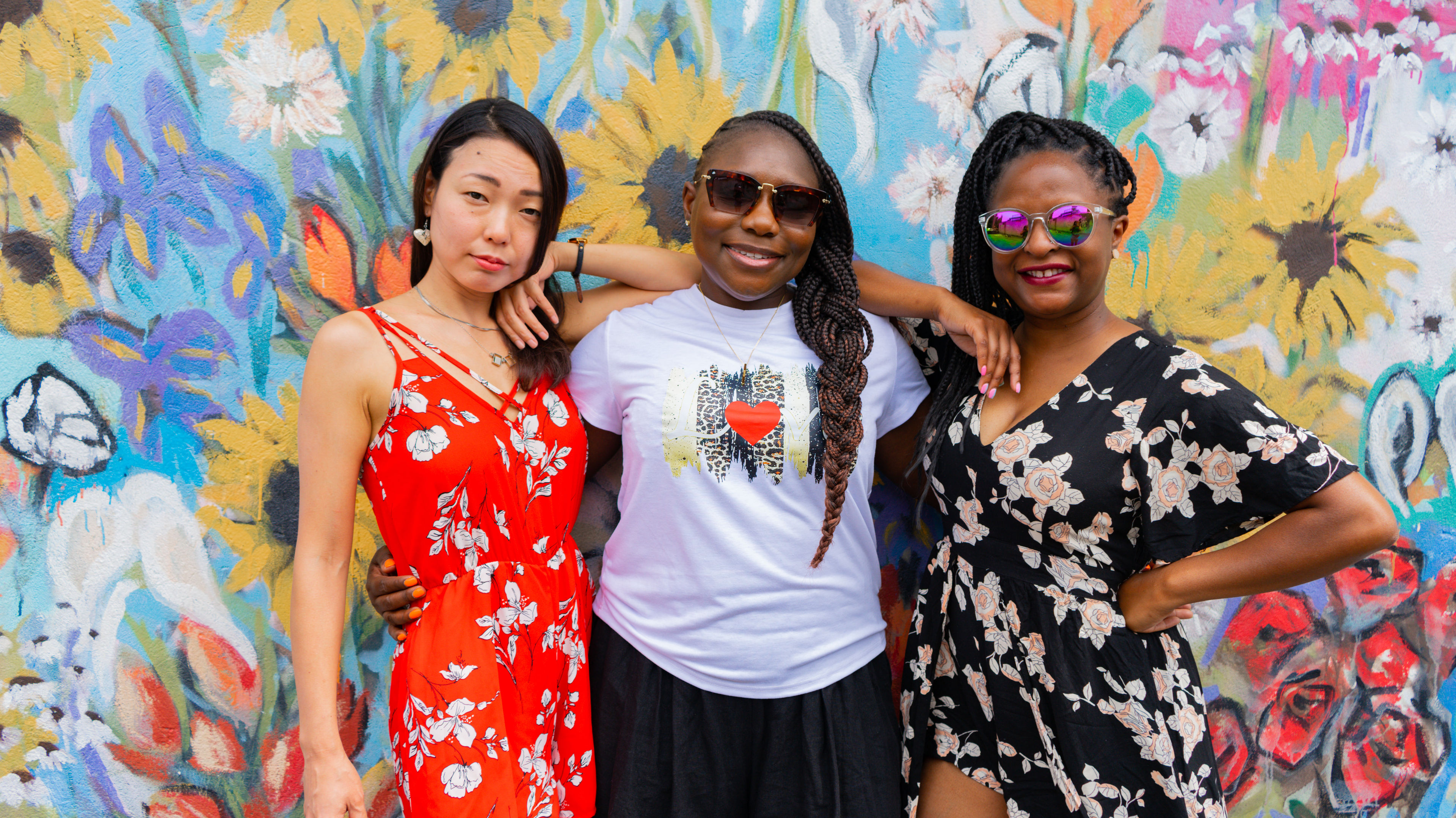 Nashville Mural Photoshoot Experience - slide 5