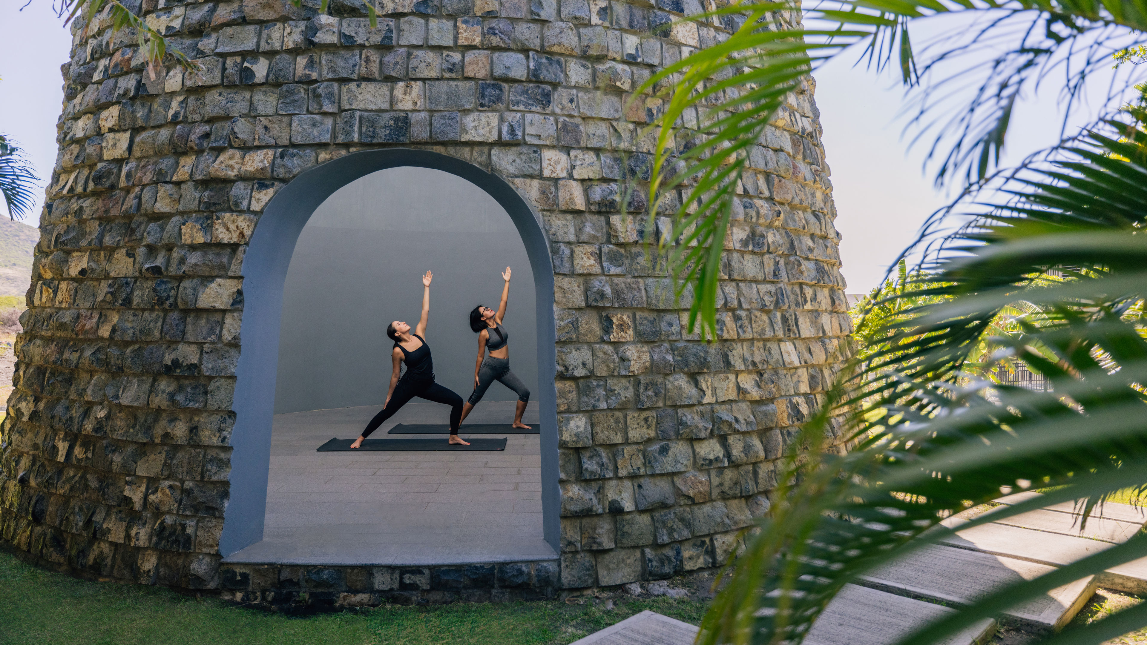 Vinyasa Yoga - deslizar 1