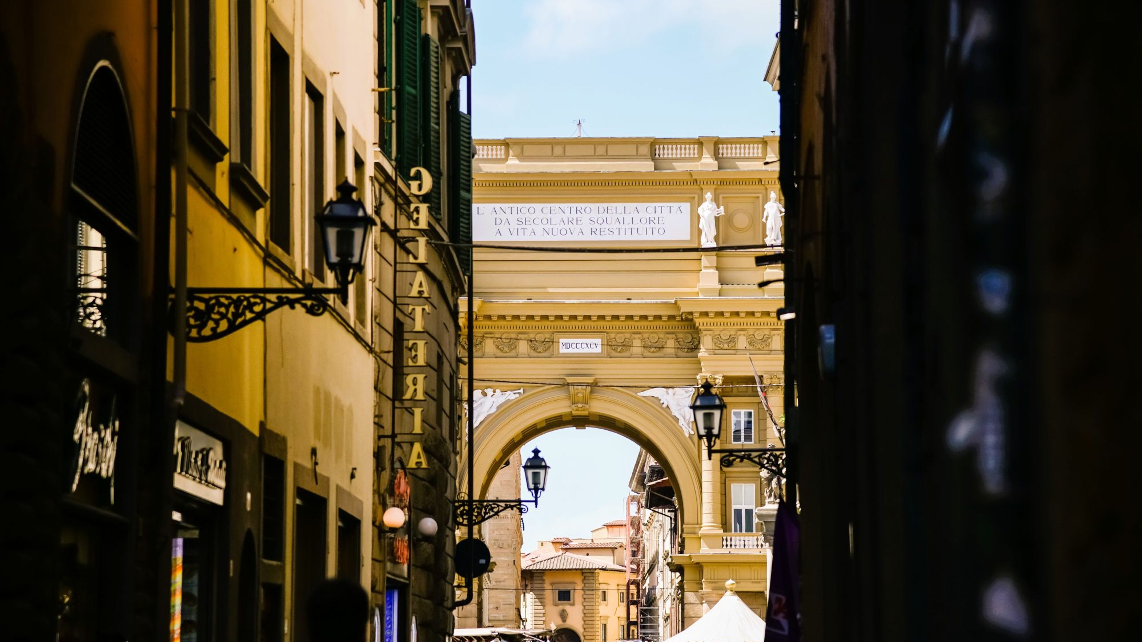 Jewish Florence : The History, Culture & Legacy  - 滑動 2