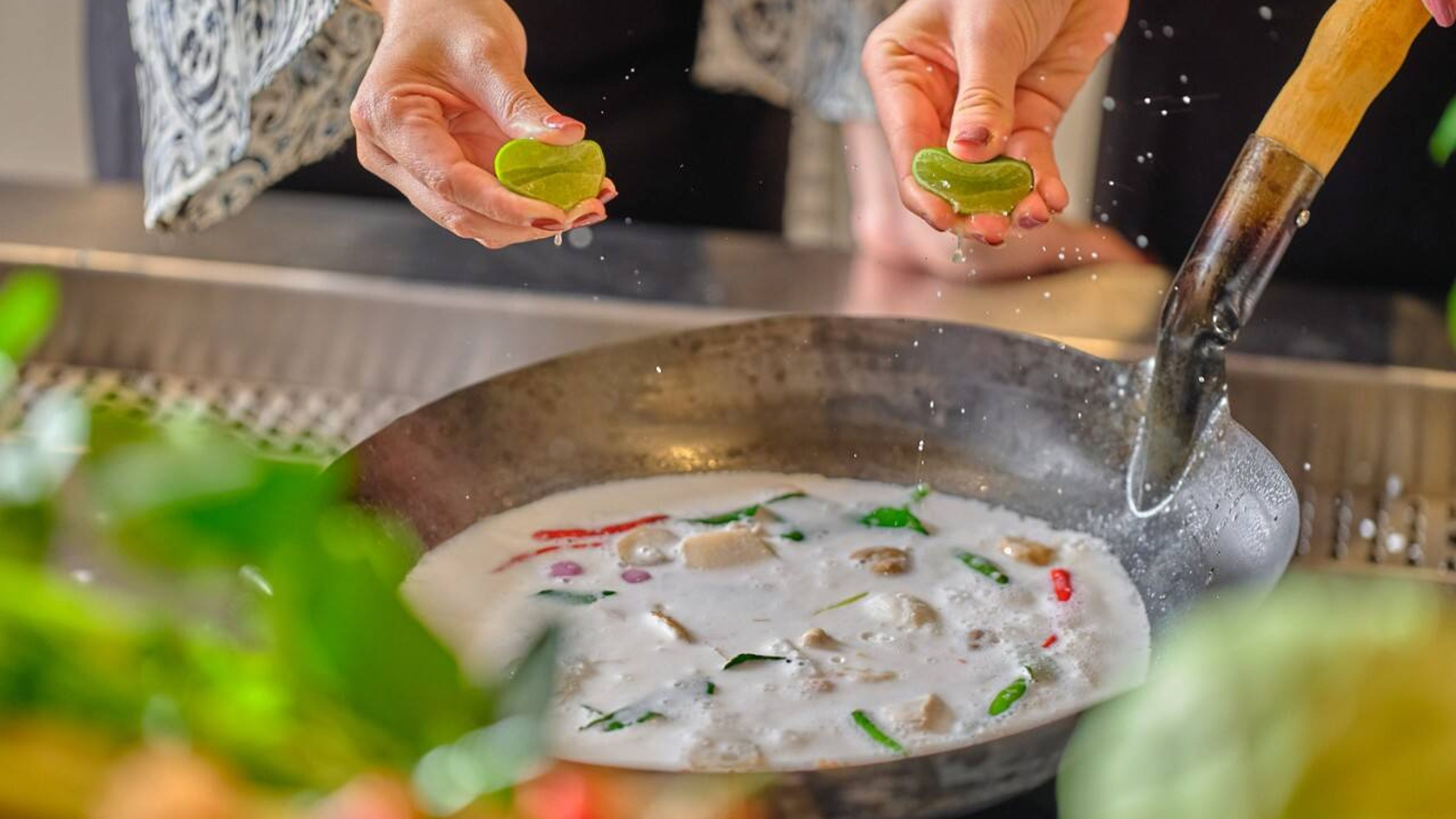 Taste of Thailand - deslizar 3