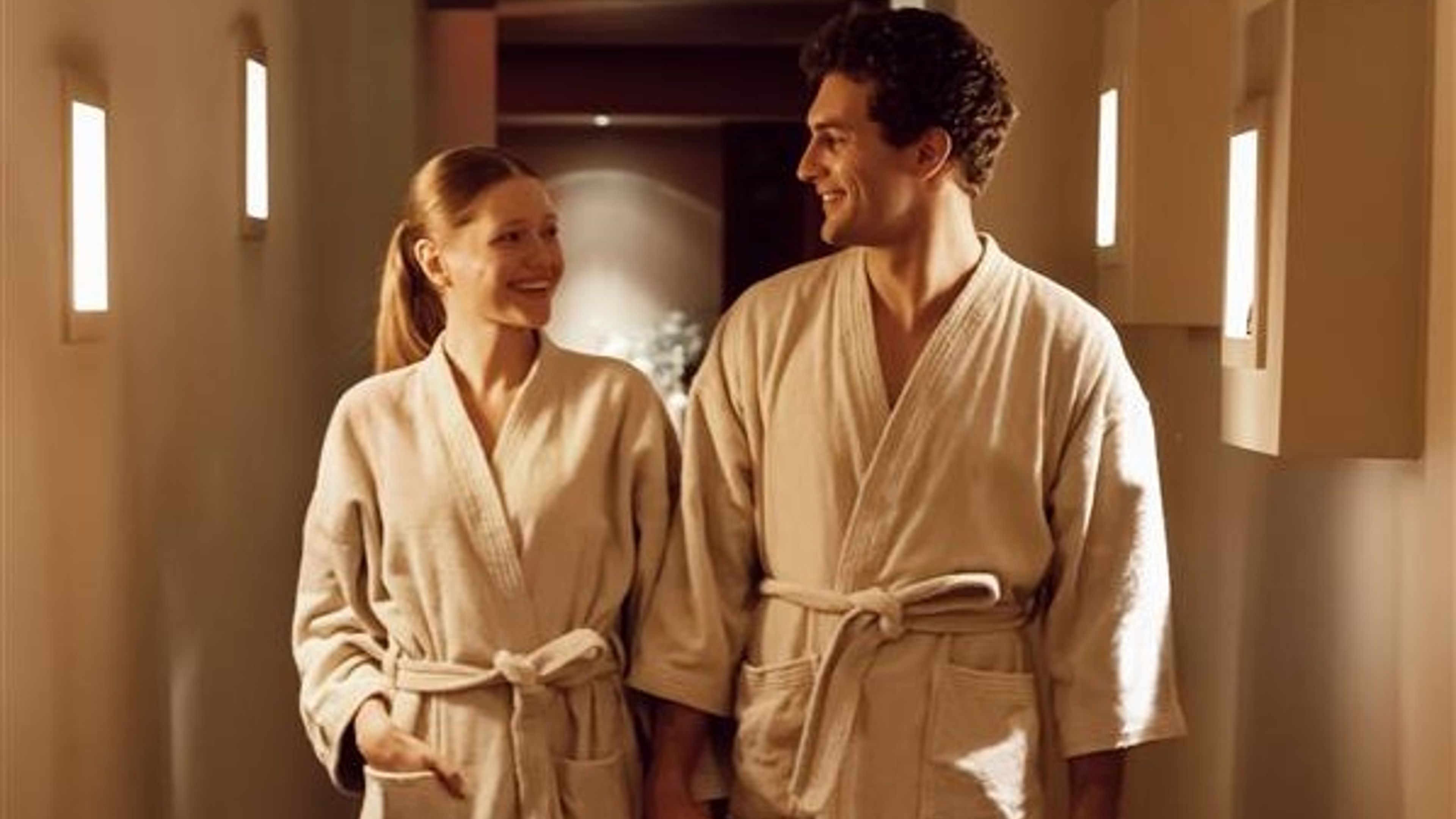 Couples Celebration Experience - 滑动 3
