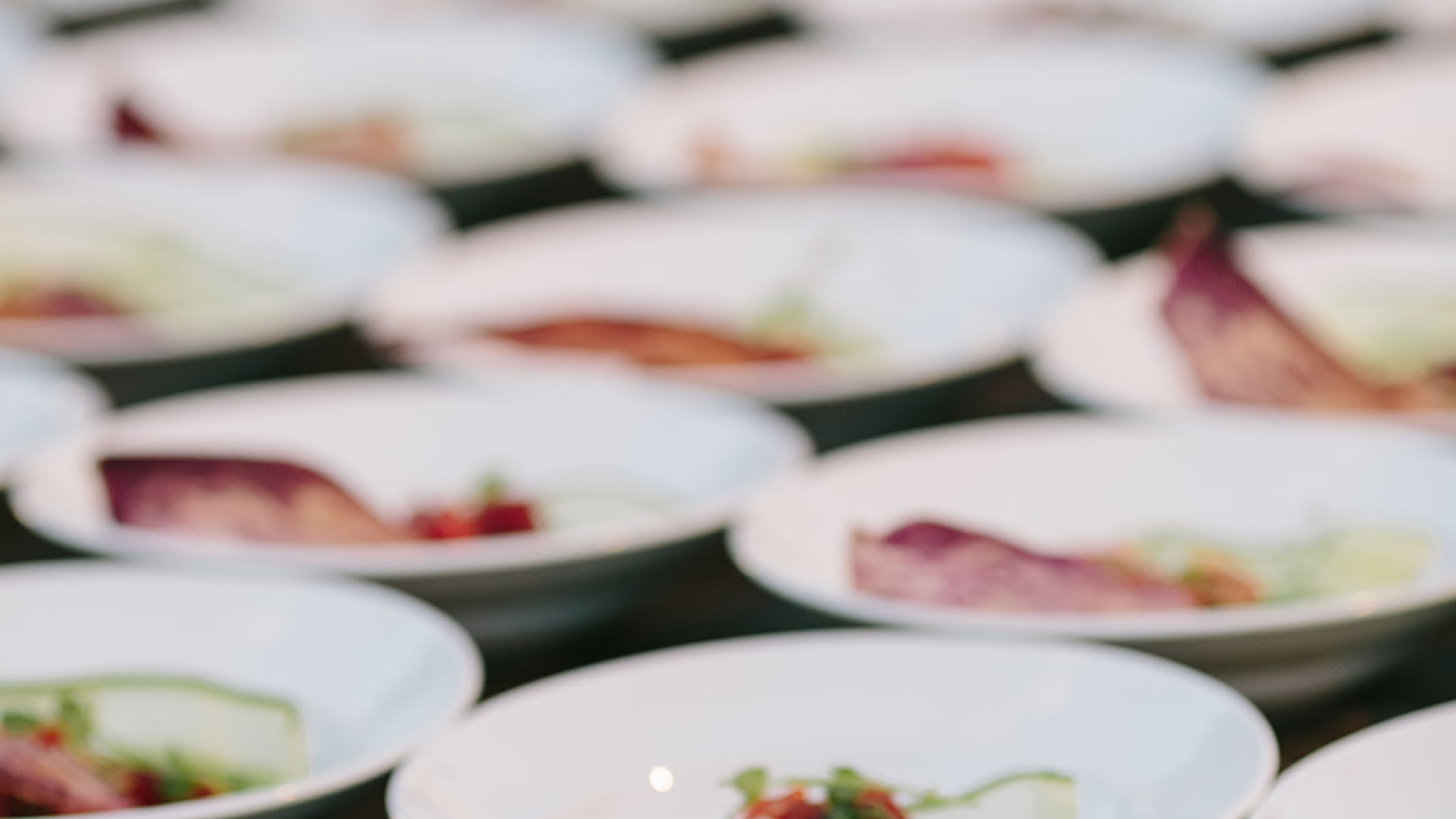 EXCLUSIVE: Andaz Maui x Miraval Austin Dinner | June 5 - 滑动 3