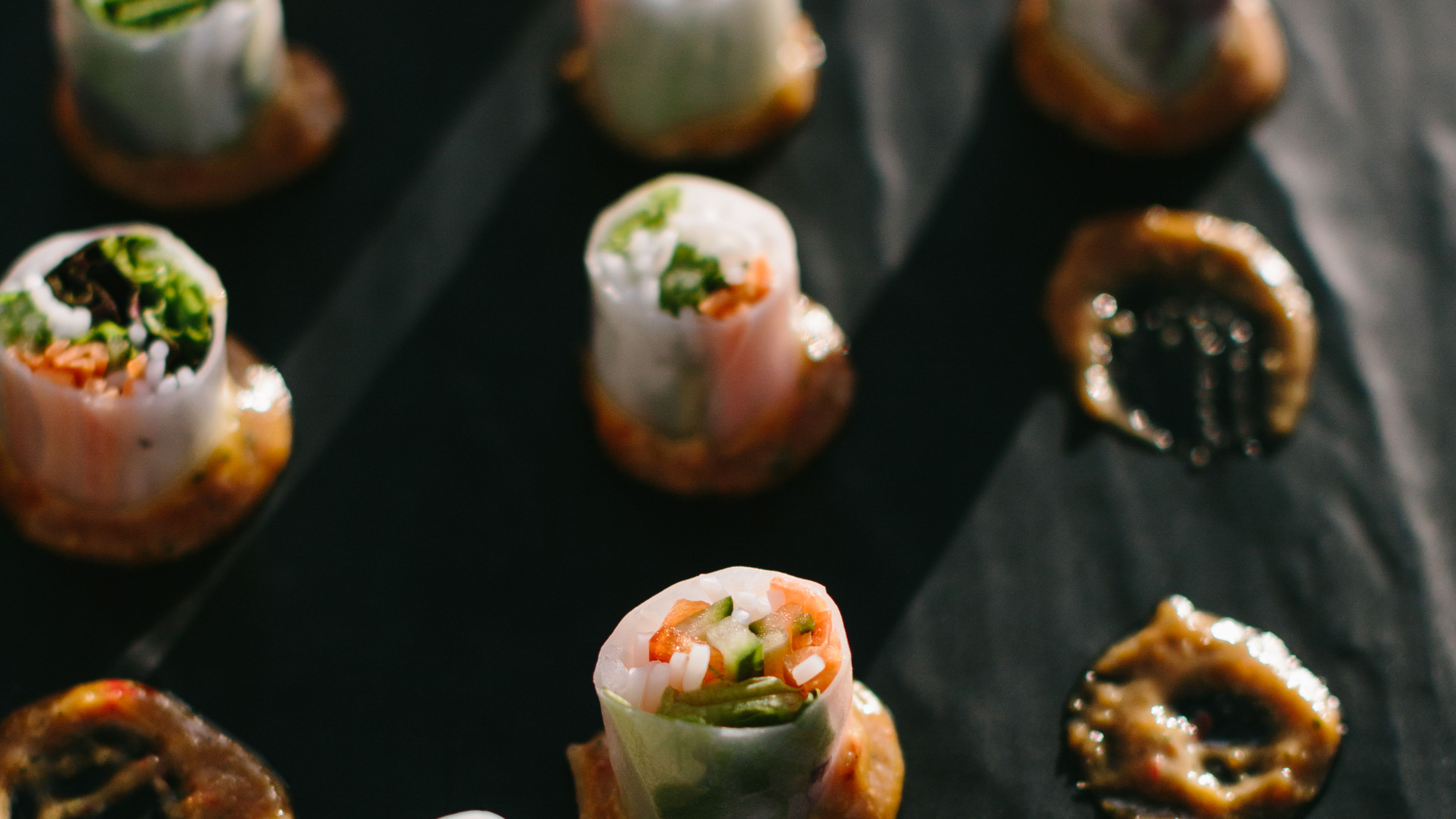 EXCLUSIVE: Andaz Maui x Miraval Austin Dinner | June 5 - 滑动 1