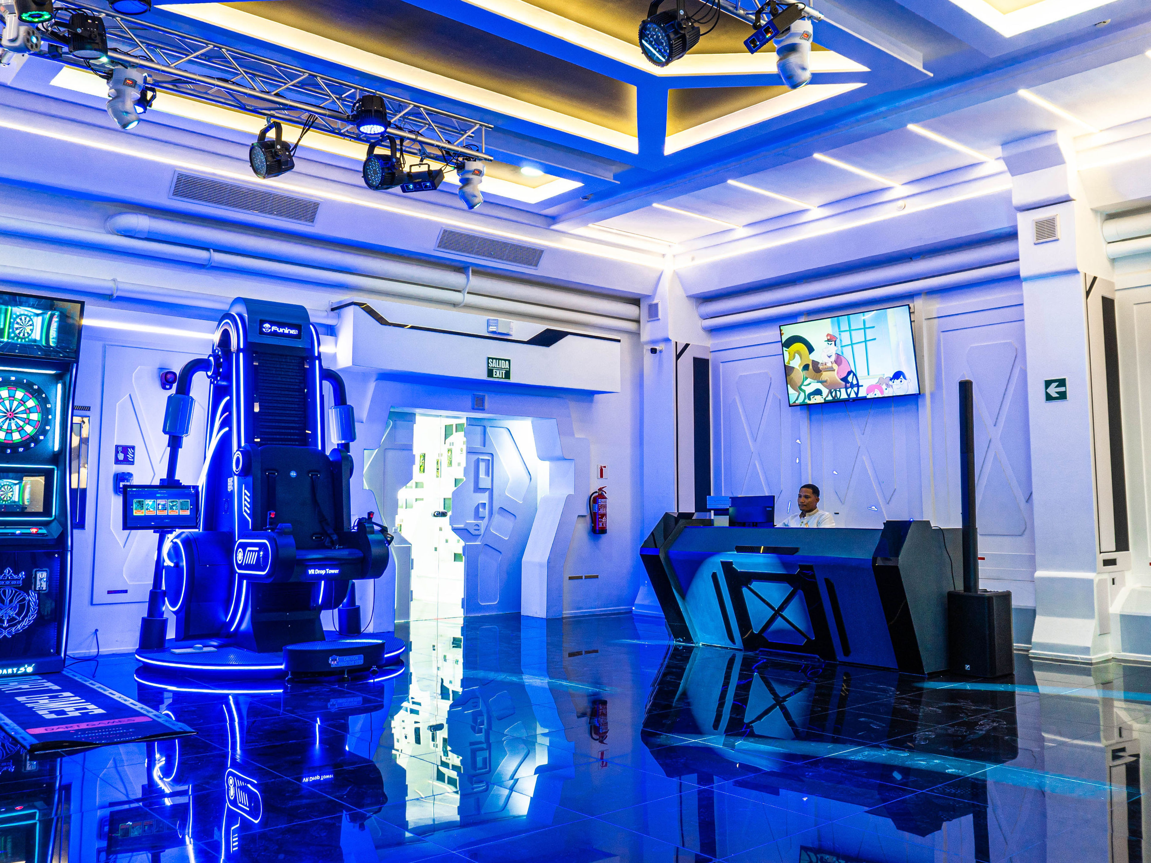 Cosmic Lanes Sports & Games