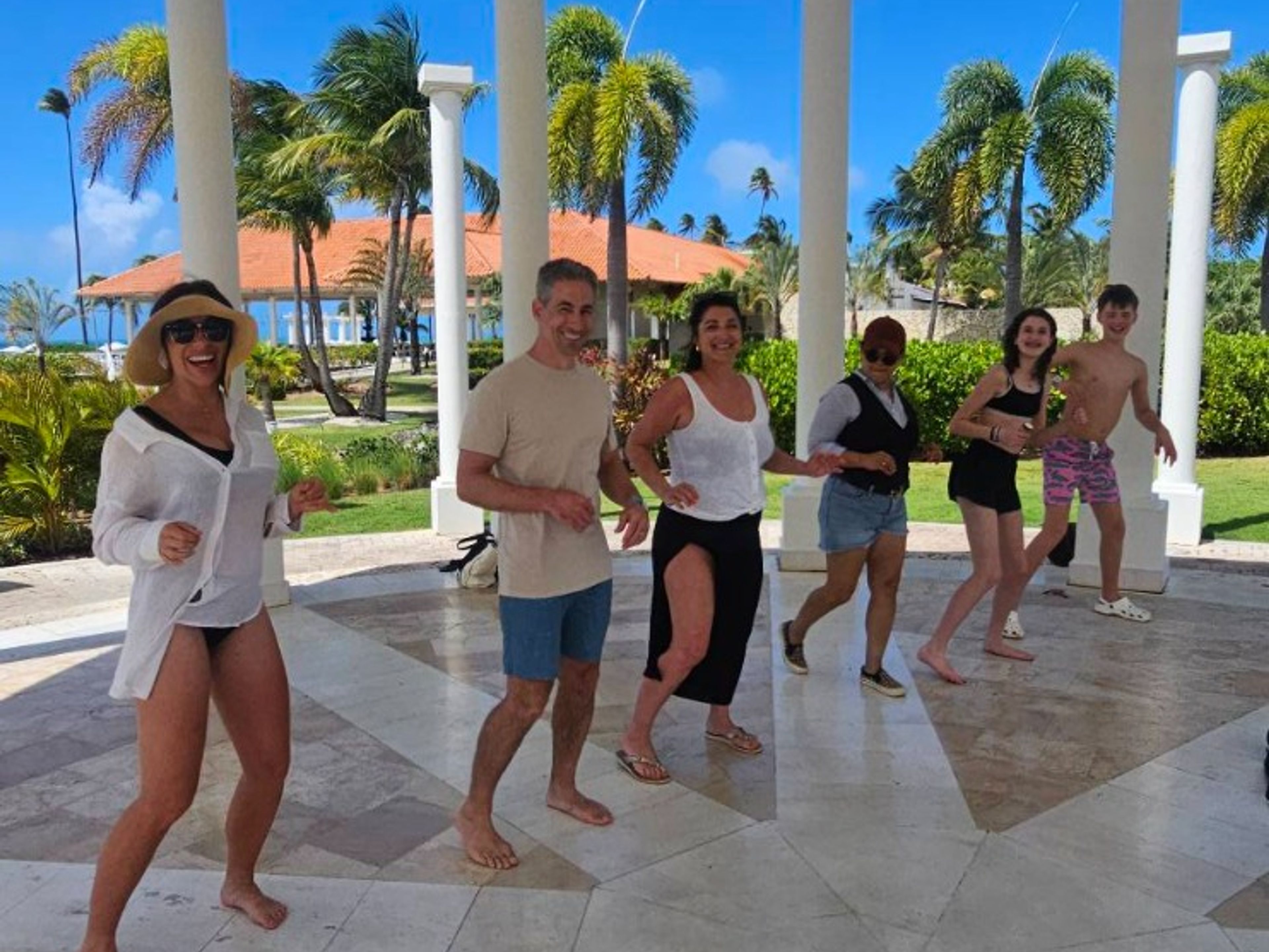 Salsa & Sabor💃🕺 – Hyatt Regency