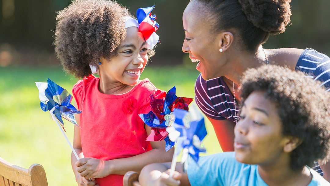 Patriotic Flying Eagle Craft | July 2 - 4