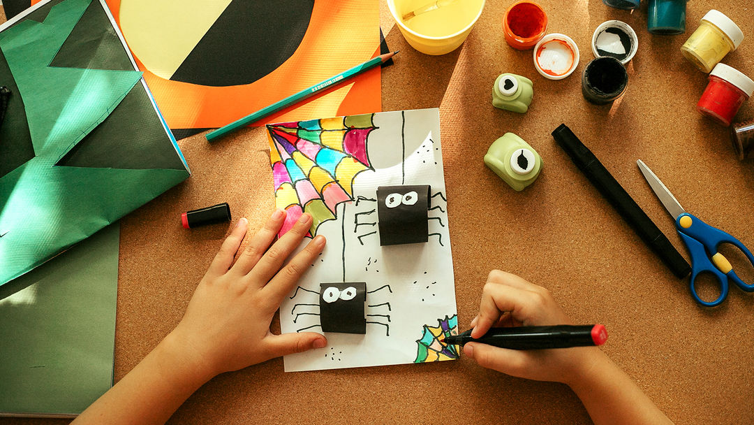 Halloween Arts & Craft with Paintbox | October 31
