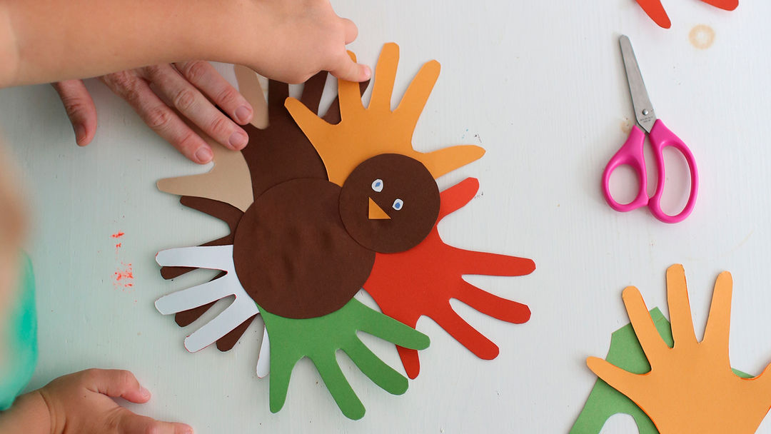 Thanksgiving Arts & Crafts with Paintbox | November 25