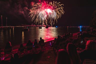 Lights on the Lake Fireworks 