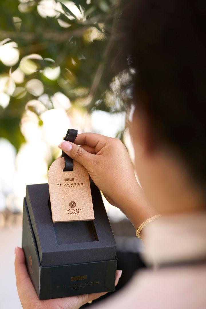 Shopping Experience Box by Las Rozas Village