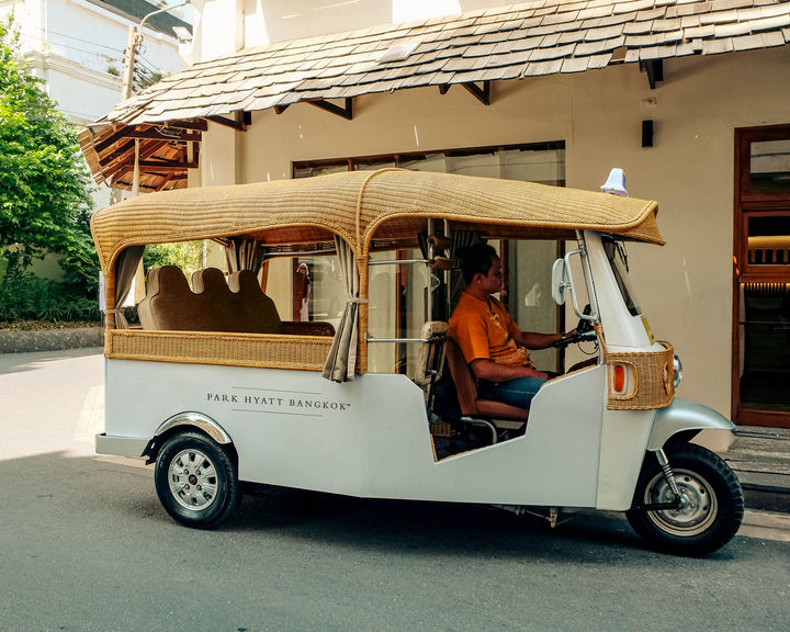 Twists & Turns - Bangkok by Tuk Tuk