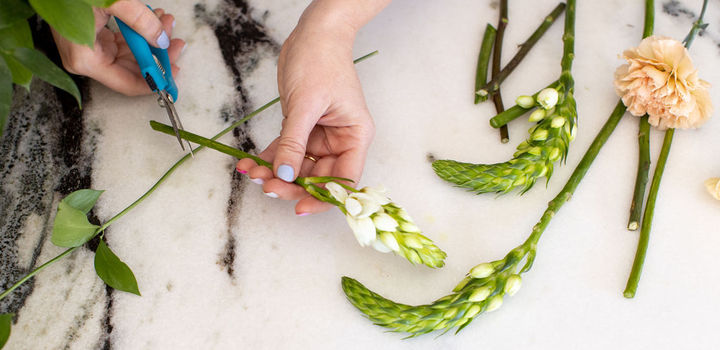 GOOD EARTH: FLORAL ARRANGEMENT CLASSES