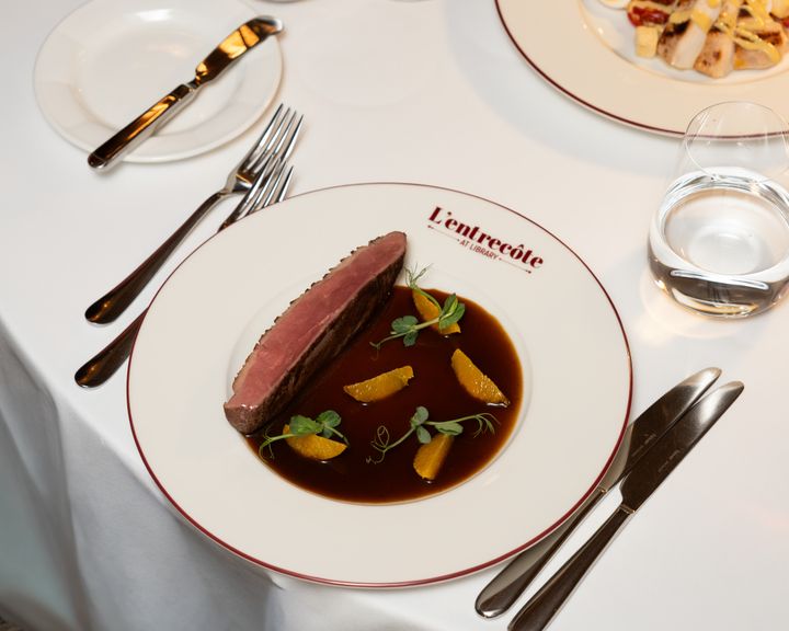 L’Entrecôte at Library