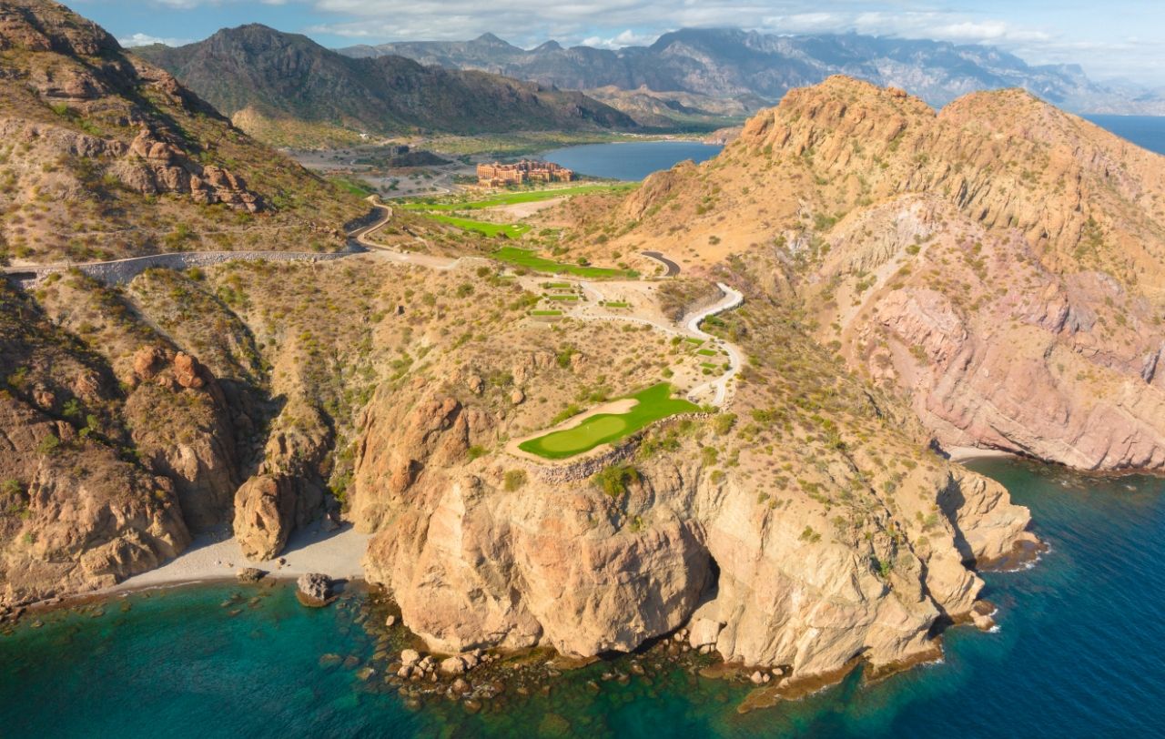 Sea of Tranquility: An All-Inclusive Escape to Villa del Palmar Loreto with Roundtrip Airfare & Transportation