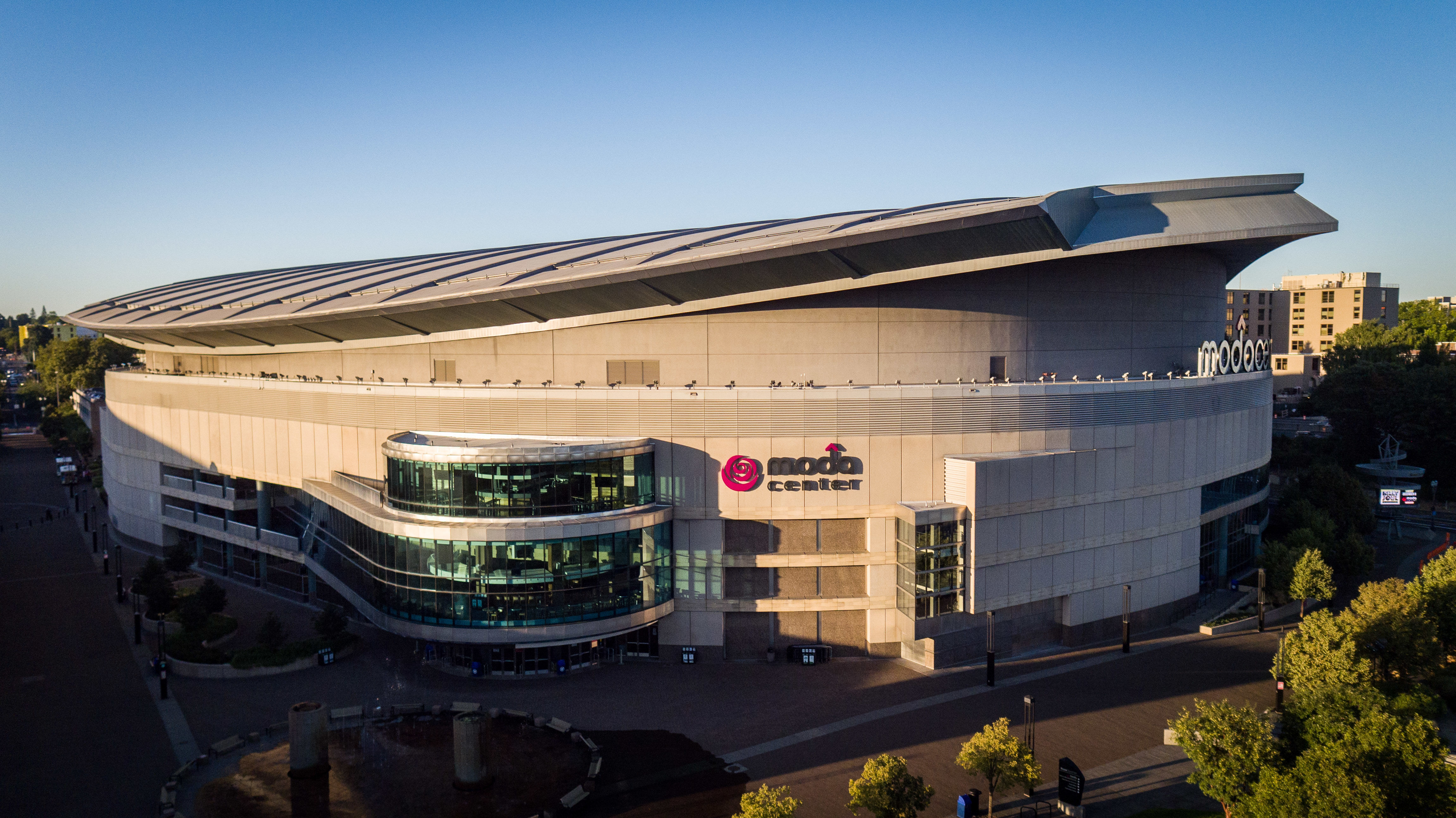 Pair of Lower Bowl Seats: Portland Fire vs. Chicago
