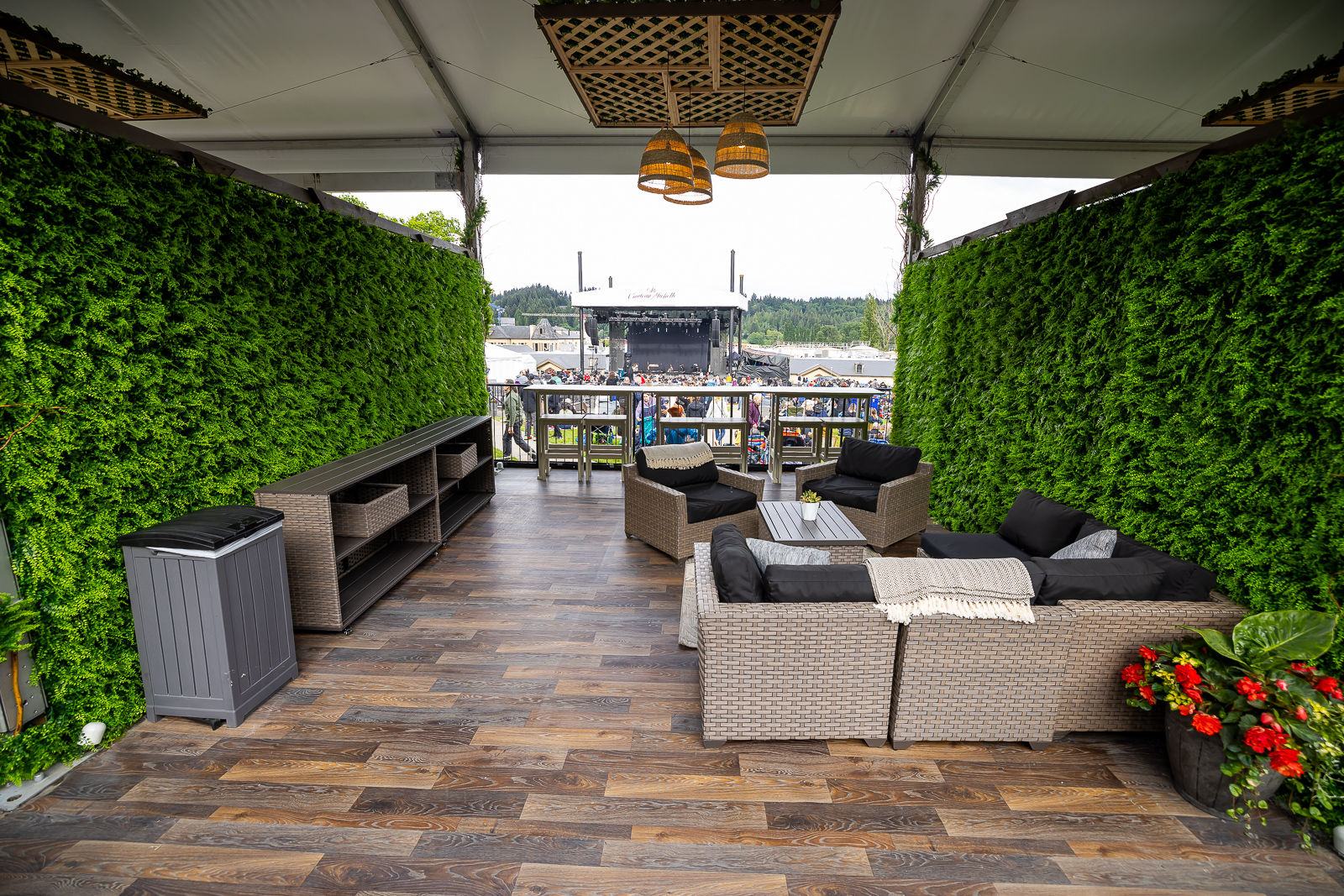 Atmos Suites at Chateau Ste. Michelle: Early 2000's Alt Rock Concert